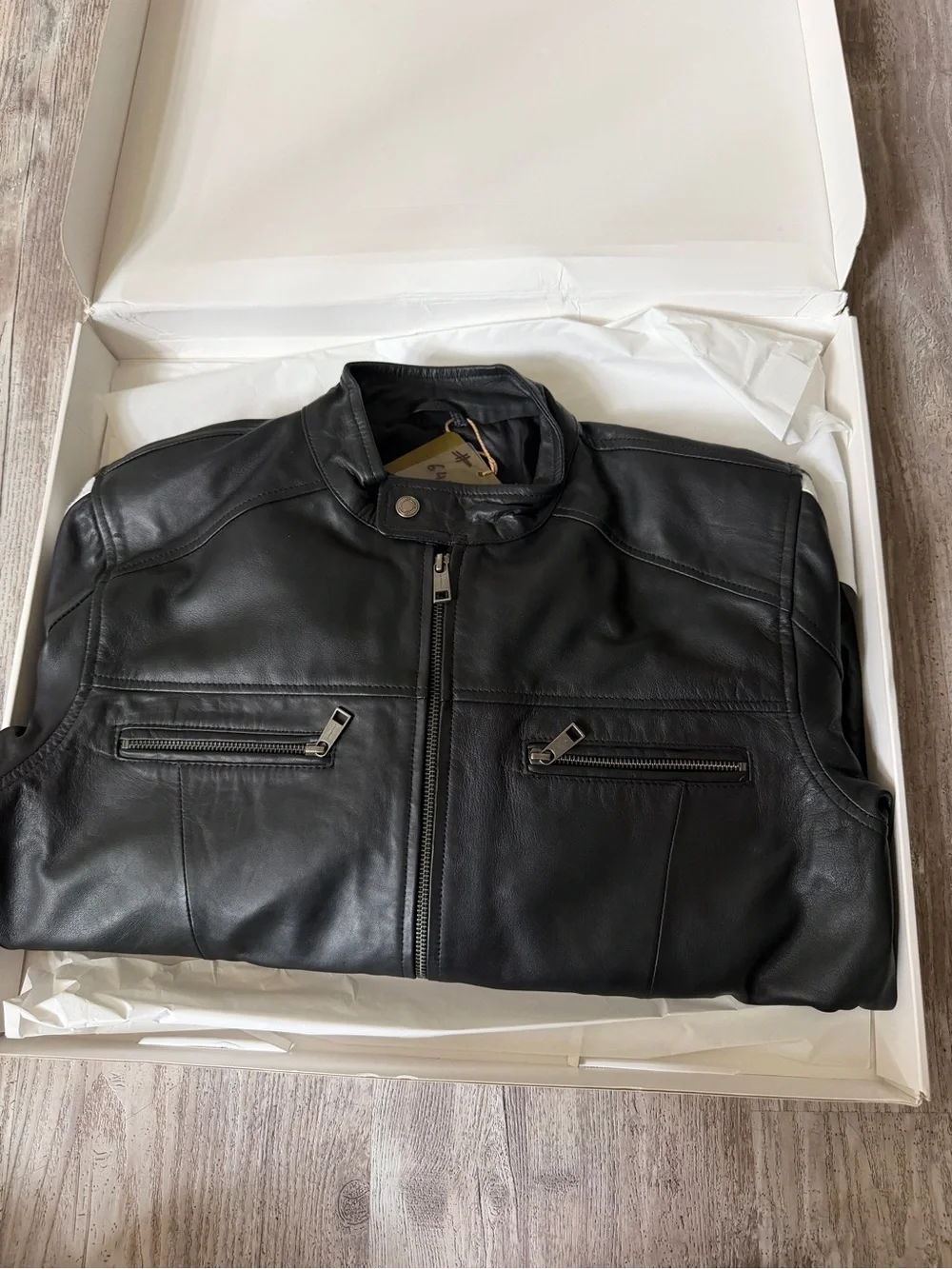Men's handmade leather jacket from leather cult